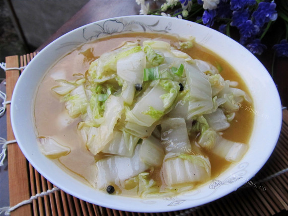 质嫩爽口的糖醋白菜