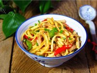 色香味俱全的茭白炒肉丝做法图解10)