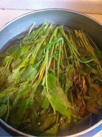 香椿芽拌豆干做法图解1)