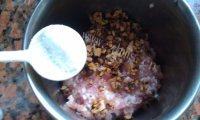 香菇蒸肉饼自制做法图解4)