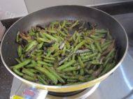 家常菜鸡丝豆角做法图解6)