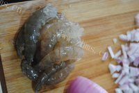 方便的黑胡椒鲜虾芝士饭做法图解2)