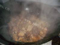 自制鸡肉炖萝卜做法图解13)