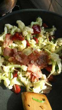 家常菜干锅有机花菜做法图解10)