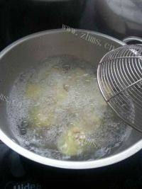 酸辣馄饨做法图解1)
