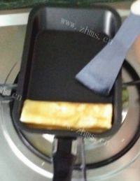 美味的鸡蛋卷做法图解8)