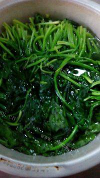 自制菠菜粉丝做法图解3)