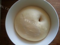 美味的环形面包做法图解3)