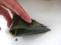 营养黑米花生粽子做法图解13)