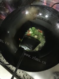 美味的炒皮挑菌做法图解3)