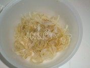 菠菜拌海蜇做法图解6)