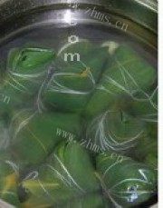 美味红豆粽子做法图解3)