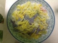 香气浓郁的西红柿鸡蛋蝴蝶面做法图解4)