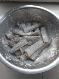 美味的干炸带鱼做法图解2)