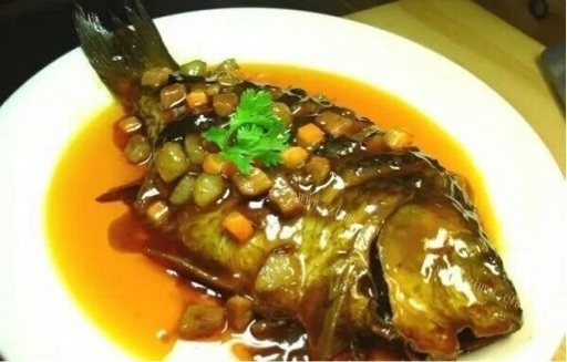 色香味浓的糖醋鱼