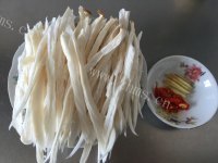 最喜欢吃的干煸杏鲍菇做法图解2)
