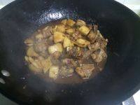 家常菜土豆烧排骨