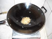 香喷喷的酥鱼麻辣豆花做法图解3)