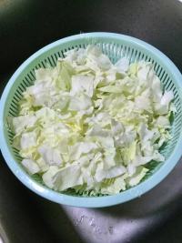 清炒包菜做法图解2)