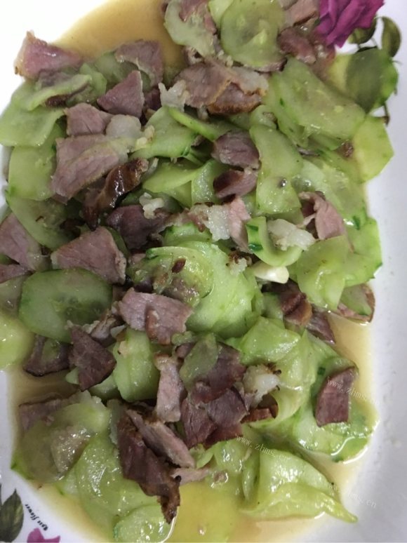 家常黄瓜炒腊肉