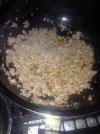 家常菜肉末茄子做法图解3)