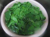 「美味可口」凉拌菠菜做法图解3)