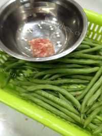 家常菜四季豆做法图解1)