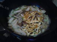 美味的冬瓜粉丝汤做法图解13)