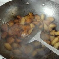 红烧土豆的做法图解三