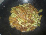 家常芸豆炖土豆做法图解6)