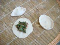 鲜甜荠菜水饺做法图解10)