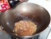 美味的肉末嫩豆腐做法图解7)