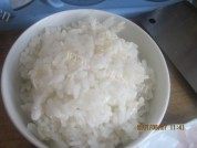 简单紫菜包饭做法图解4)