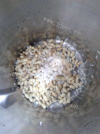 十分诱人的糯米豆浆做法图解4)