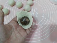 美味的桃山月饼做法图解5)