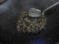 肉丝炒蕨菜（家庭版）