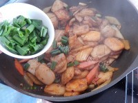 好吃的干锅年糕肉片做法图解11)
