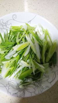 易做的肉末油条做法图解2)