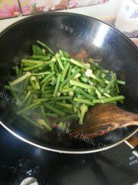 蒜苔炒肉（简单版）做法图解4)