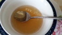 美味的桂花杏仁奶豆腐做法图解7)