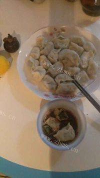 美味沙葱猪肉饺做法图解11)
