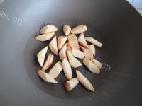 美味的红酒肉桂焦糖山药做法图解5)