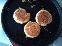 色泽不错的南瓜酥饼