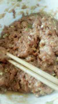 美味的炸茄盒做法图解1)