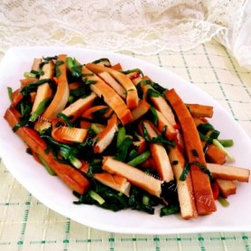 玉盘珍馐的豆干炒韭菜