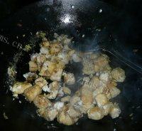 美美厨房之香煎豆腐做法图解10)