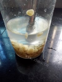 美味的杏仁豆腐做法图解3)