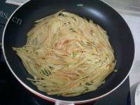 自制香煎土豆丝饼做法图解8)