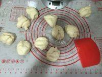 美味的椒盐烧饼做法图解11)