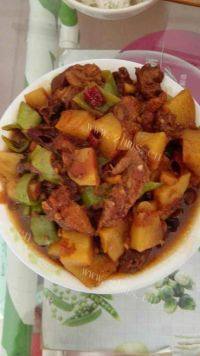 家常菜土豆烧鸡